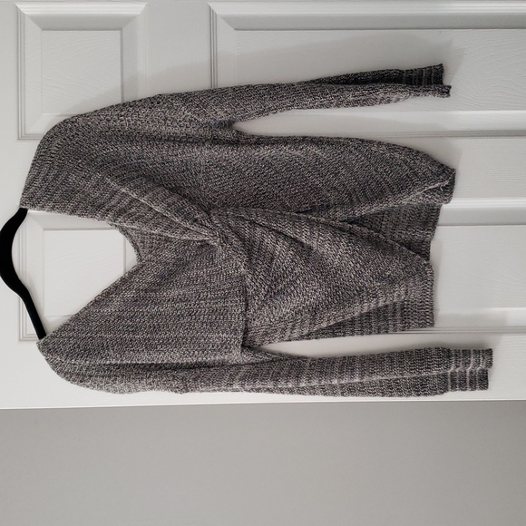 Sweater - Picture 2 of 5